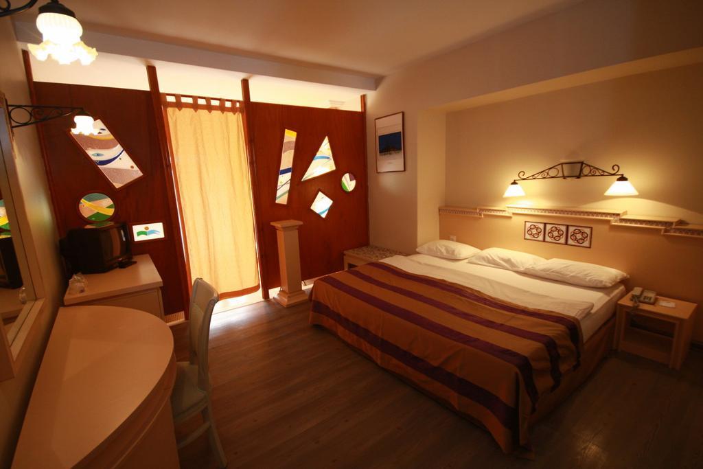 Attaleia Holiday Village 베렉 외부 사진